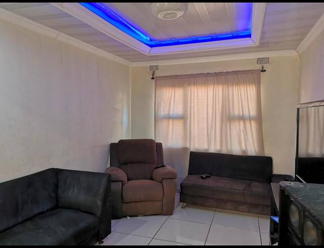 5 BEDROOM HOUSE FOR SALE IN LOVU